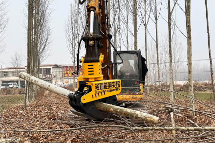 Gripper saw