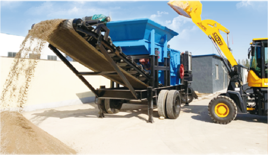 Mobile crushing station